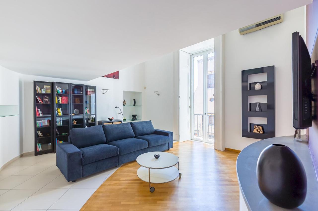 Design & Studio Duplex At National Museum Naples Exterior photo